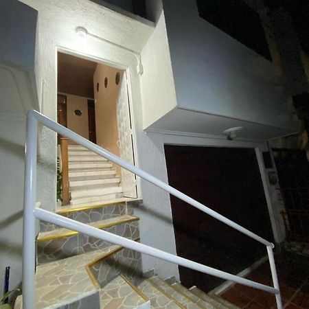 Habitaciones Independientes Cerca Al Aeropuerto 1 Cartagena  Exterior foto