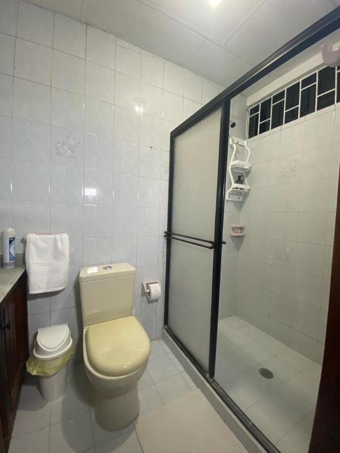 Habitaciones Independientes Cerca Al Aeropuerto 1 Cartagena  Exterior foto